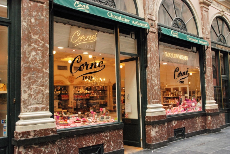 boulangerie-LE VAL-min_chocolate_chocolaterie_shop_luxury_chic_gallery_brussels_belgium-558146